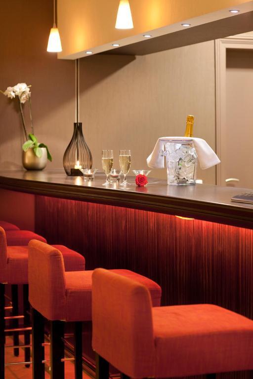 Logis Hotel Restaurant Muller นีเดอร์บรอนน์-เลส์-แบ็งส์ ภายนอก รูปภาพ