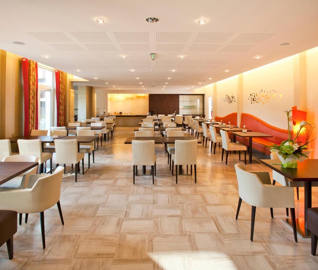 Logis Hotel Restaurant Muller นีเดอร์บรอนน์-เลส์-แบ็งส์ ภายนอก รูปภาพ